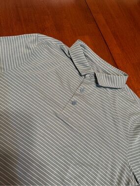 Lululemon Metal Vent Tech Polo Shirt Mens Small Stretch Golf Striped Performance